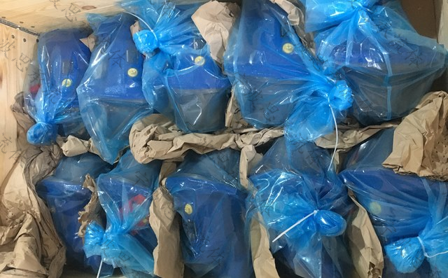 如何排除力士樂液壓齒輪泵吸不上油？